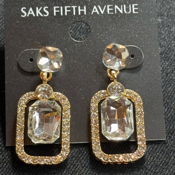 Saks Fifth Avenue Crystal Gold Statement Earrings 1.5in - Picture 1 of 14
